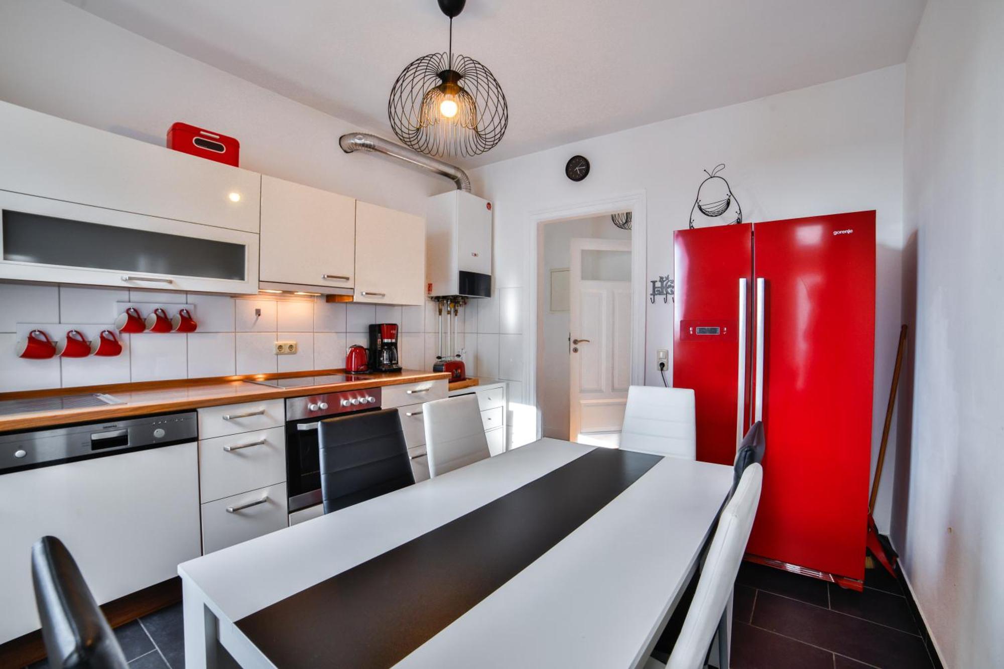 Exklusives Apartment Im Historischen Wohnhaus Mit Kamin, Bad & Viel Platz Bremerhaven Buitenkant foto