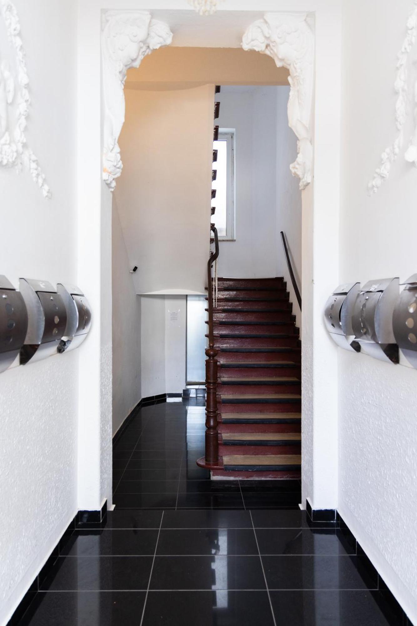 Exklusives Apartment Im Historischen Wohnhaus Mit Kamin, Bad & Viel Platz Bremerhaven Buitenkant foto